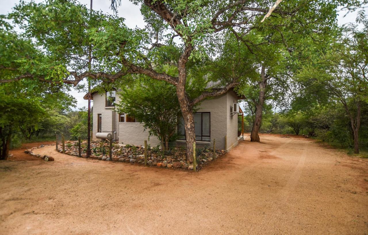 Villa Khiza Bush Retreat Hoedspruit Exterior foto
